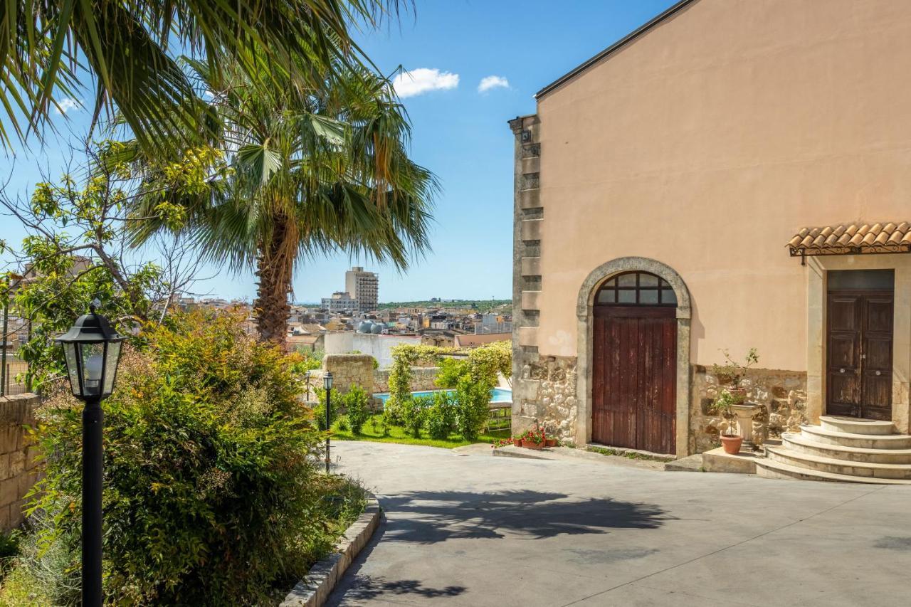 Villa Rosaria Rooms Noto Exterior foto