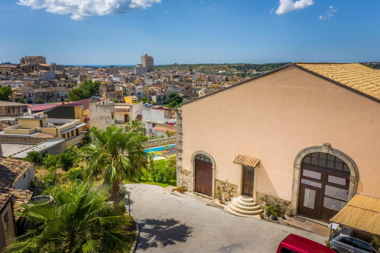Villa Rosaria Rooms Noto Exterior foto